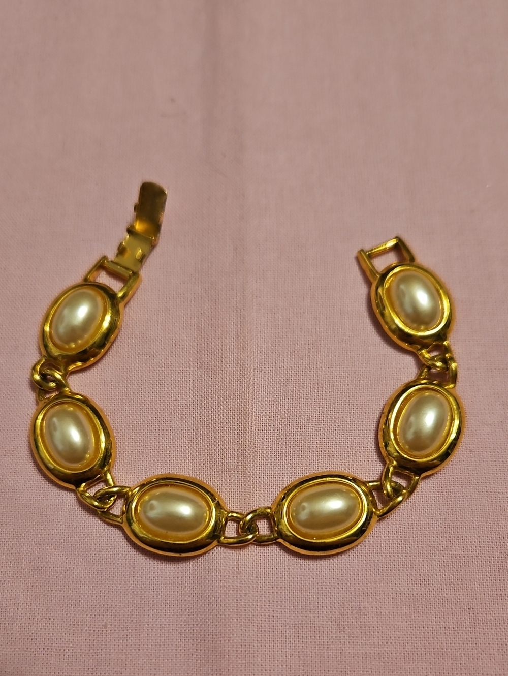 Vintage Napier Gold-Tone Pearl Link Bracelet - Elegant Women's Jewelry